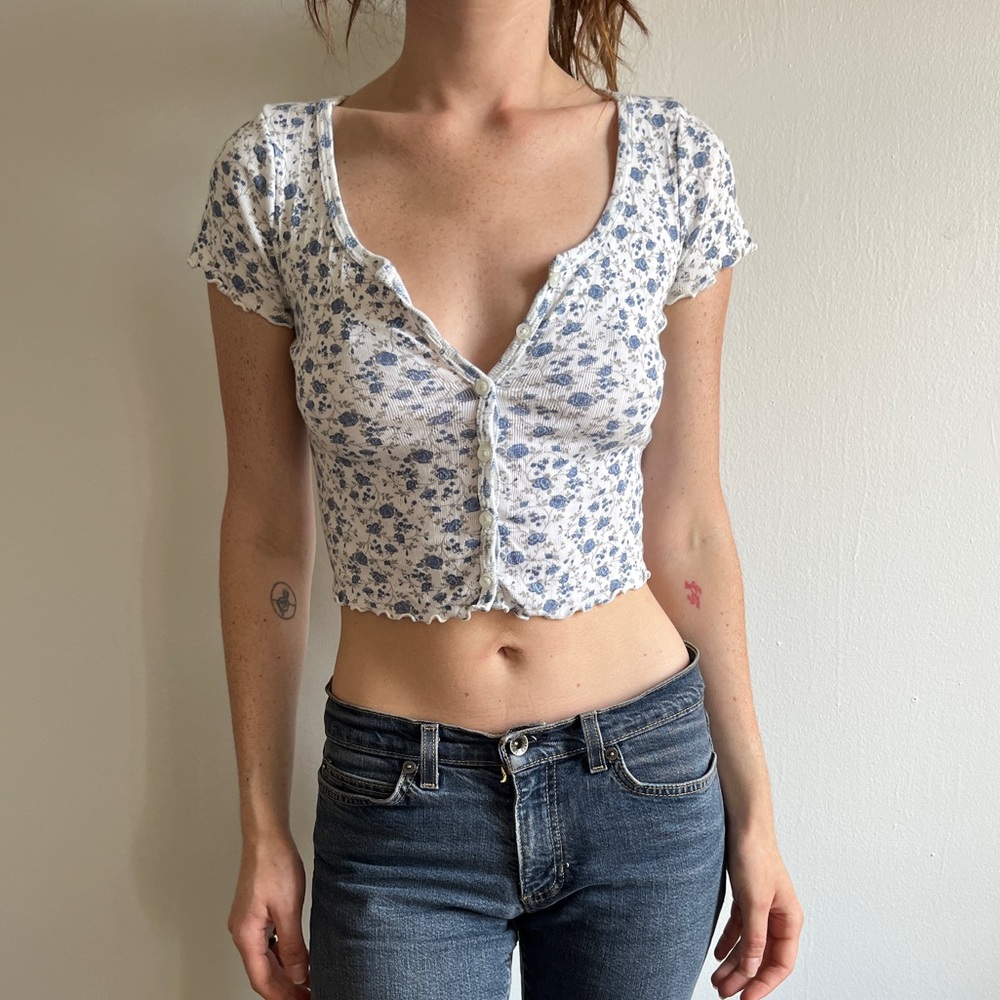 BUNDLE — Brandy Melville Button-Up Floral Tops x2